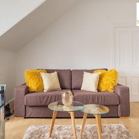 2 Bedroom Apt At Sensational Stay Serviced Accommodation Aberdeen - Clifton Road Екстериор снимка